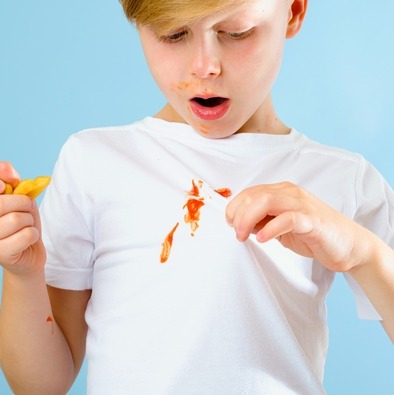 Jak usunąć plamy z pomidorów, sosu pomidorowego i ketchupu?