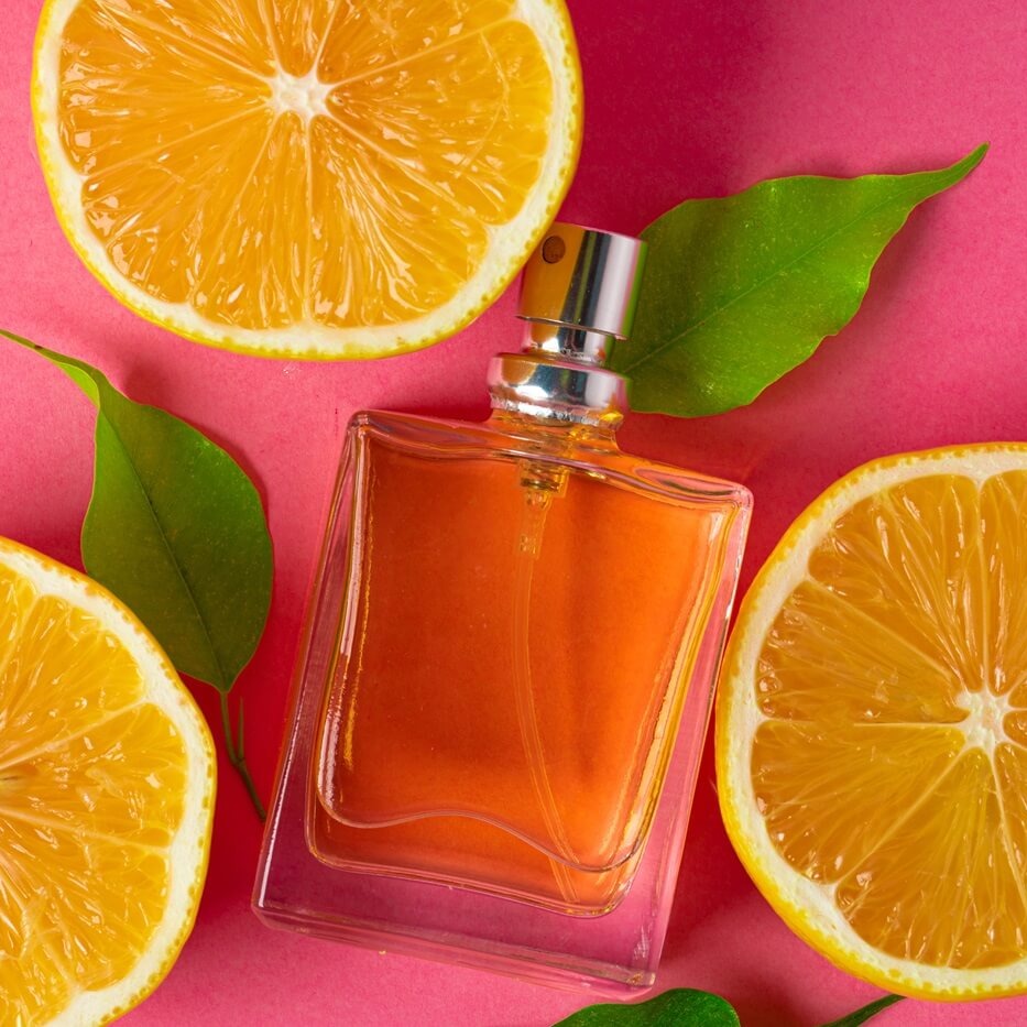 Perfumy owocowe – ranking najpiękniejszych zapachów dla Niej i dla Niego
