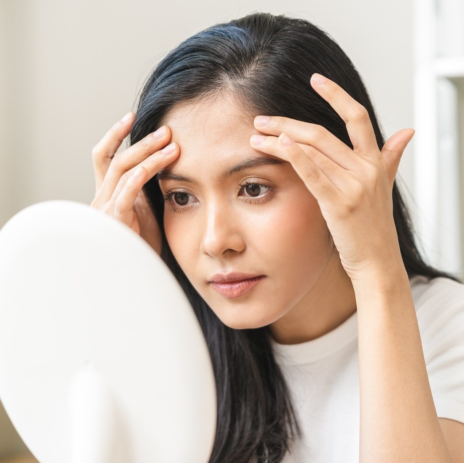 Sucha skóra na twarzy – z czym mierzy się każdego dnia i jak ją rozpoznać? 