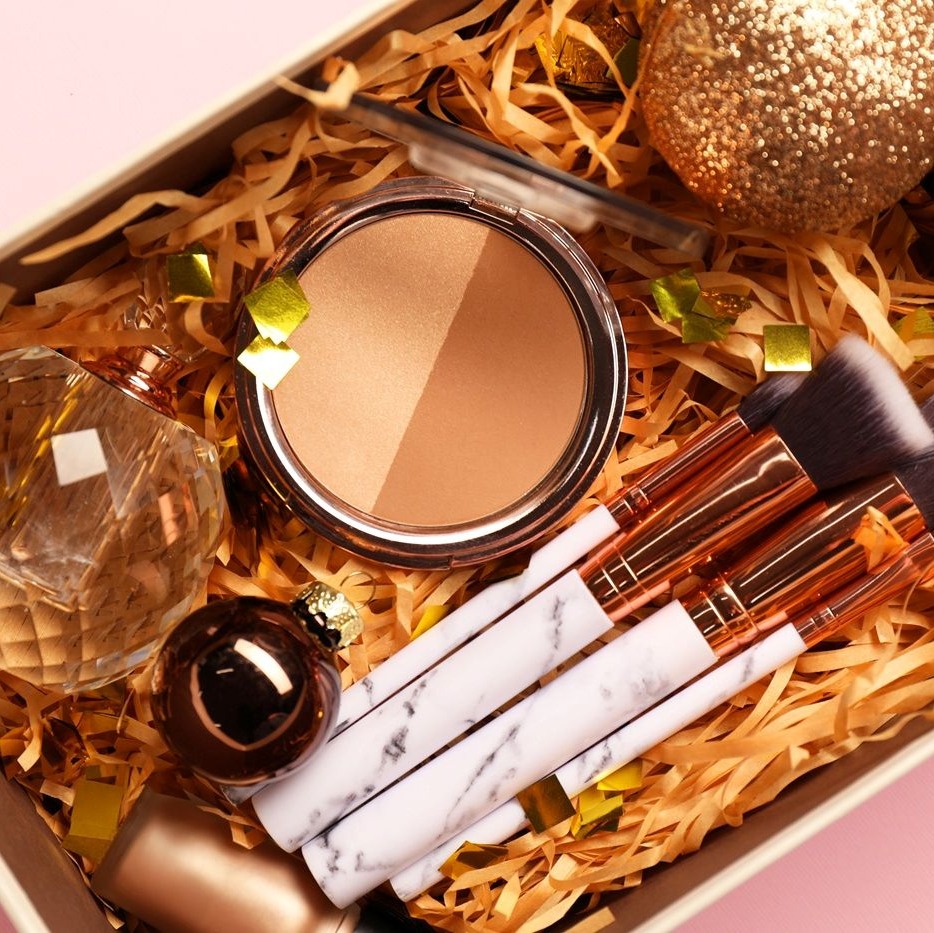 Pomysły na prezenty świąteczne: eleganckie czy praktyczne?