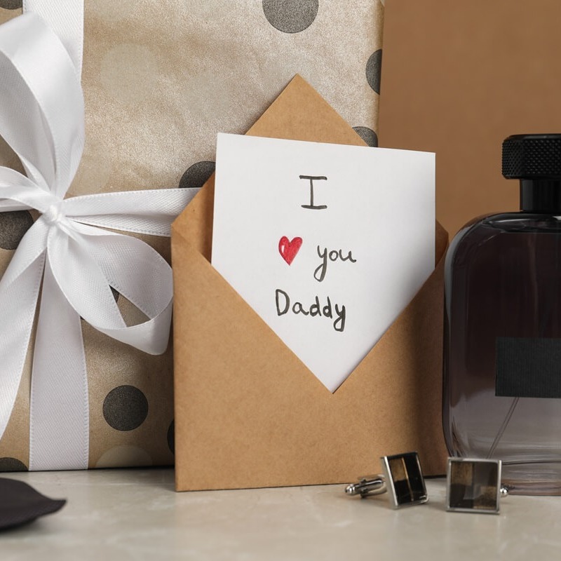 Perfumy dla Taty – propozycje na Dzień Ojca i inne okazje