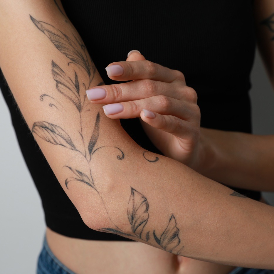 Czym smarować tatuaż - czyli pielęgnacja świeżej dziary 