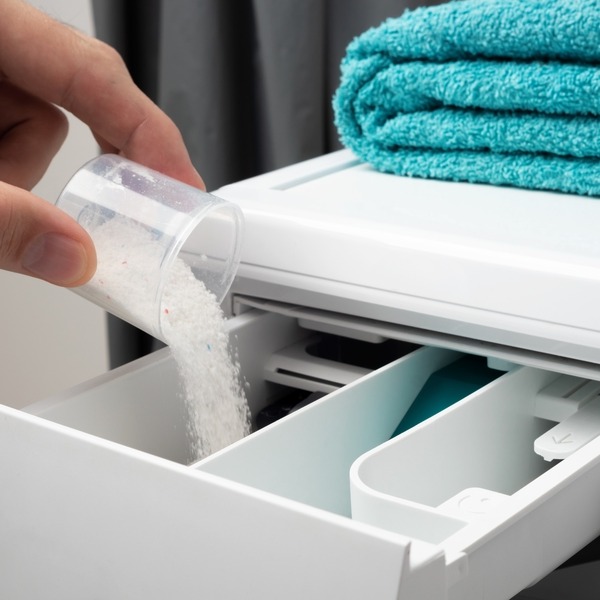 Gdzie wlać płyn, a gdzie wsypać proszek do prania?