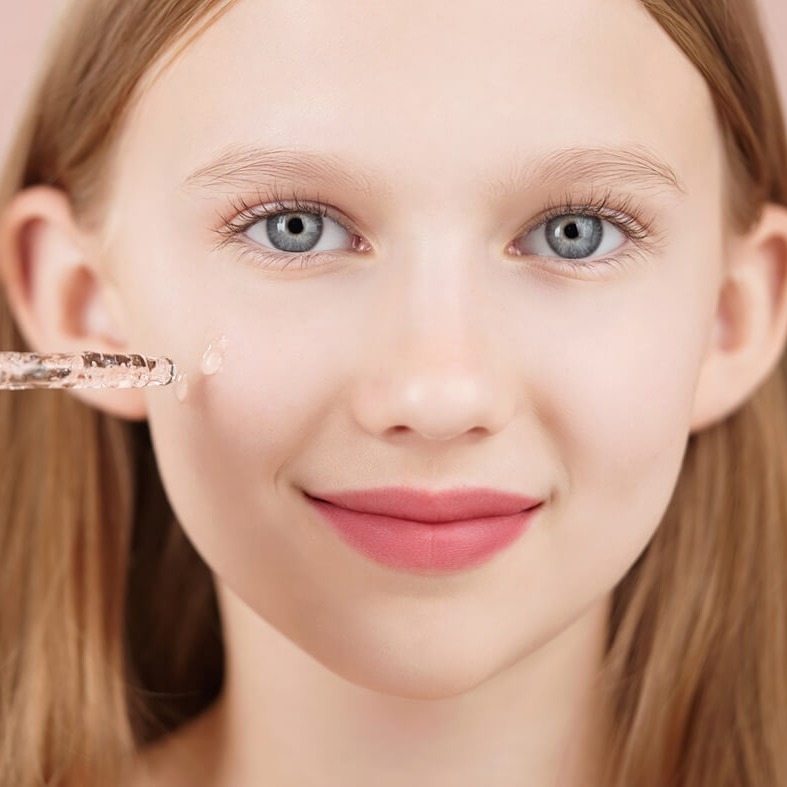 Sposoby na młodą cerę - jak i czym dbać? 