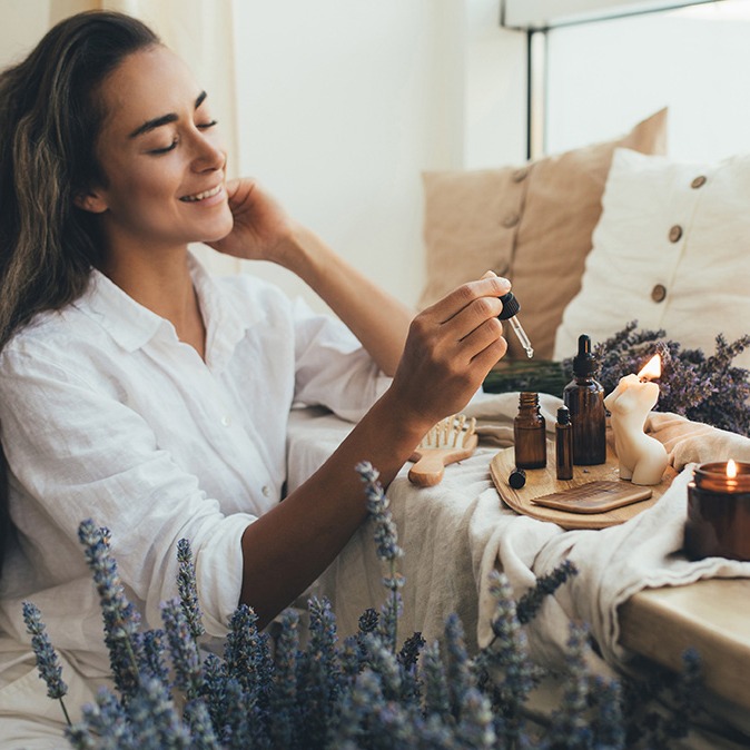 Aromaterapia, czyli terapia zapachami. Co daje i jakie olejki wybrać?