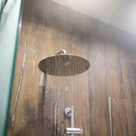 Jak odkamienić i wyczyścić deszczownicę?