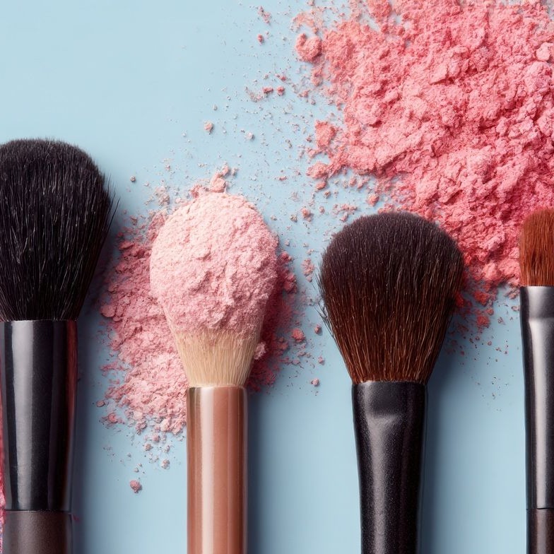 Rodzaje pędzli do makijażu – co warto wiedzieć na start?
