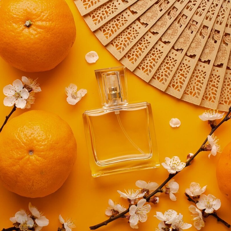 Perfumy o zapachu pomarańczy – świeże i energetyczne propozycje
