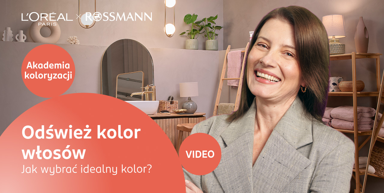 Jak wybrać idealny kolor: uśmiechnięta kobieta po zmianie odcienia włosów