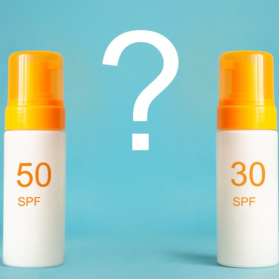 SPF 30 a SPF 50 – który z nich wybrać bez zgadywania?