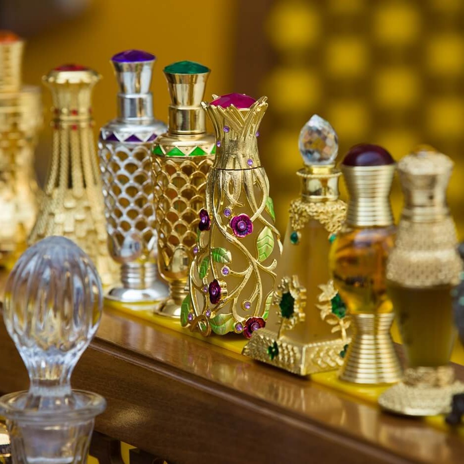 Trwałość, styl i oryginalność – odkryj świat arabskich perfum