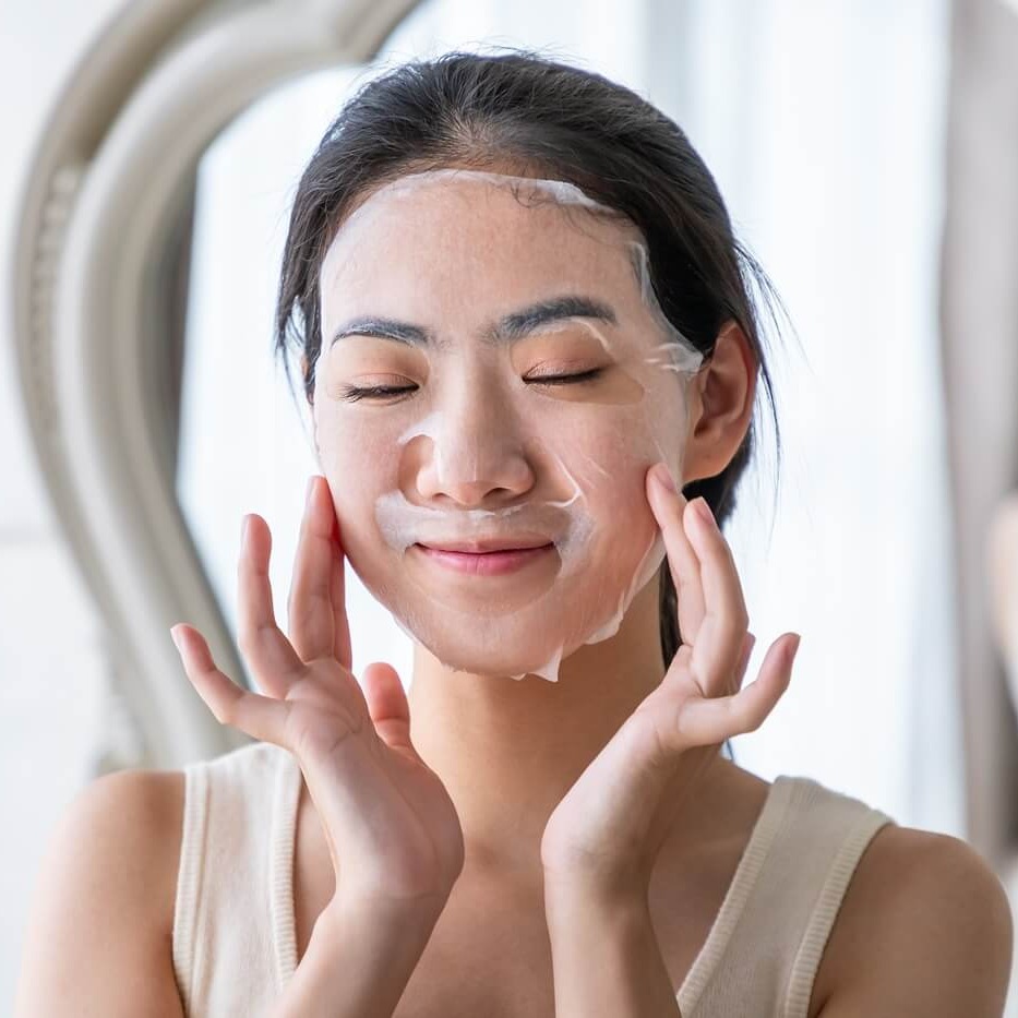 Koreańskie maseczki – sekret promiennej i zadbanej cery 