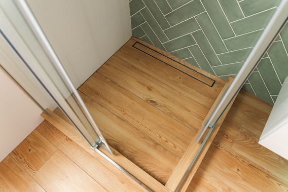 Odpływ liniowy pod prysznicem