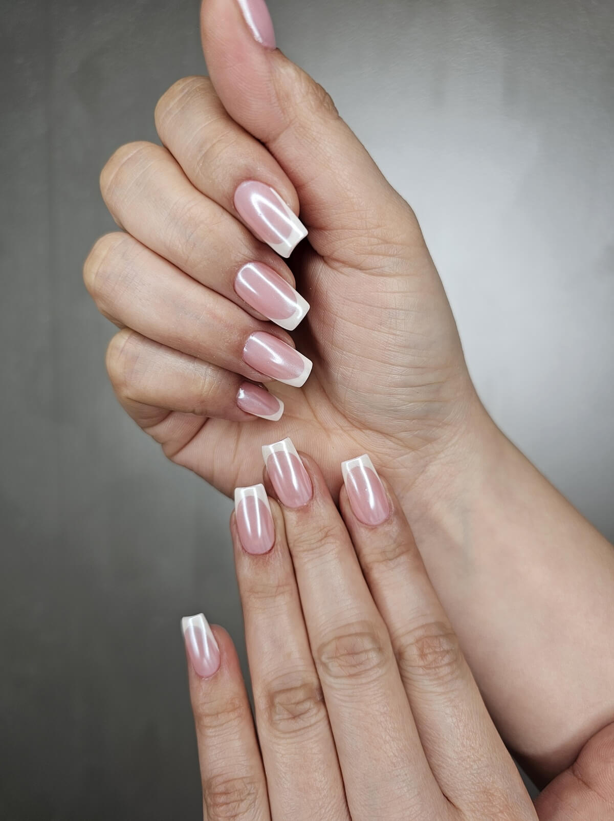 Delikatne iced nails z frenchem