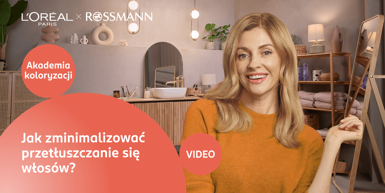 Jak zminimalizować przetłuszczanie się włosów: kobieta z długimi blond pasmami